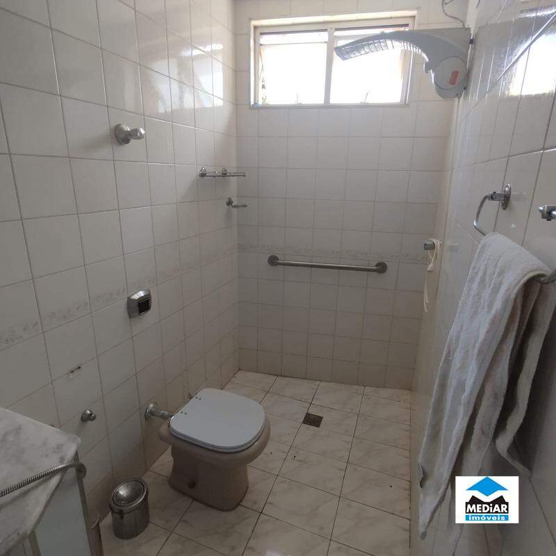 Apartamento à venda com 3 quartos, 95m² - Foto 17