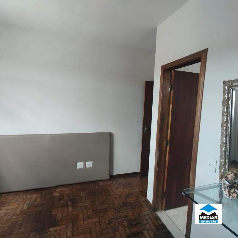 Apartamento à venda com 3 quartos, 95m² - Foto 4