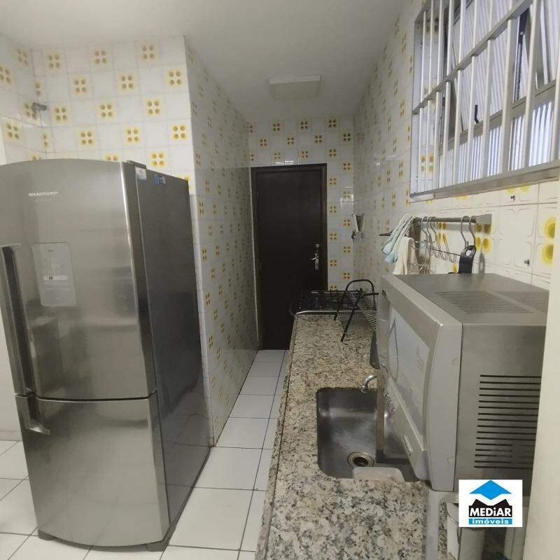 Apartamento à venda com 3 quartos, 95m² - Foto 16