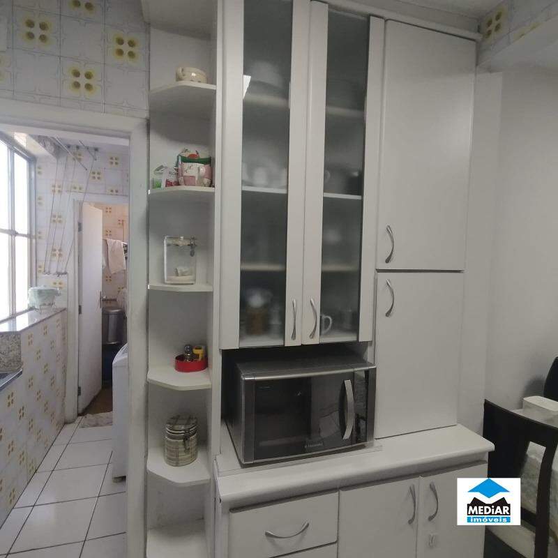 Apartamento à venda com 3 quartos, 95m² - Foto 15