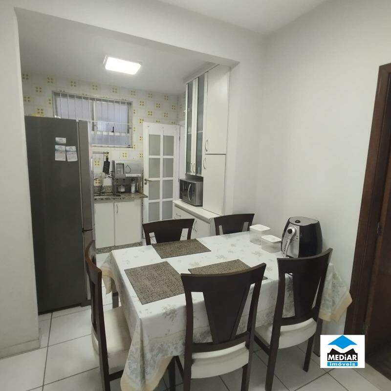 Apartamento à venda com 3 quartos, 95m² - Foto 13