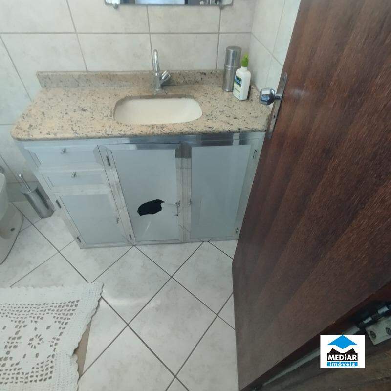 Apartamento à venda com 3 quartos, 95m² - Foto 19