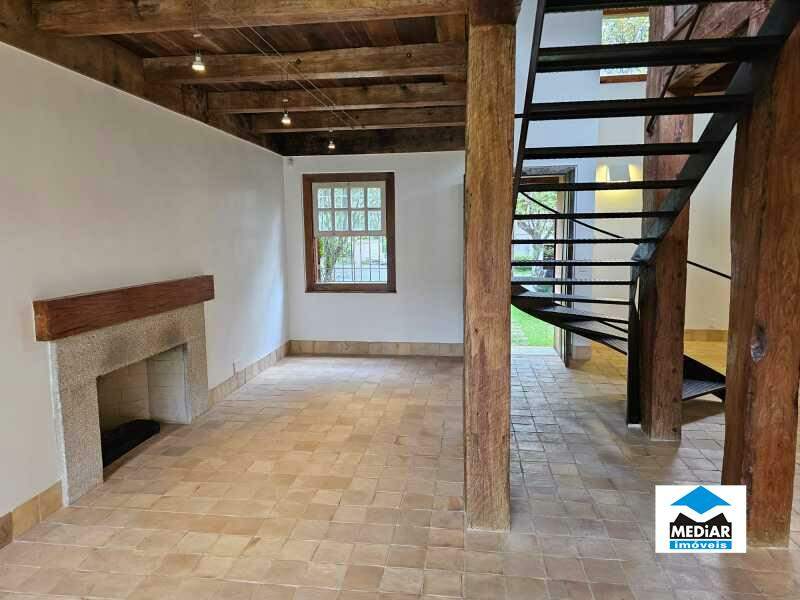 Casa à venda com 4 quartos, 391m² - Foto 12
