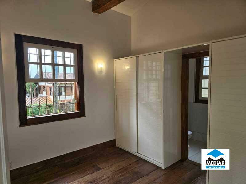 Casa à venda com 4 quartos, 391m² - Foto 15