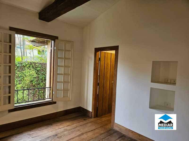 Casa à venda com 4 quartos, 391m² - Foto 22