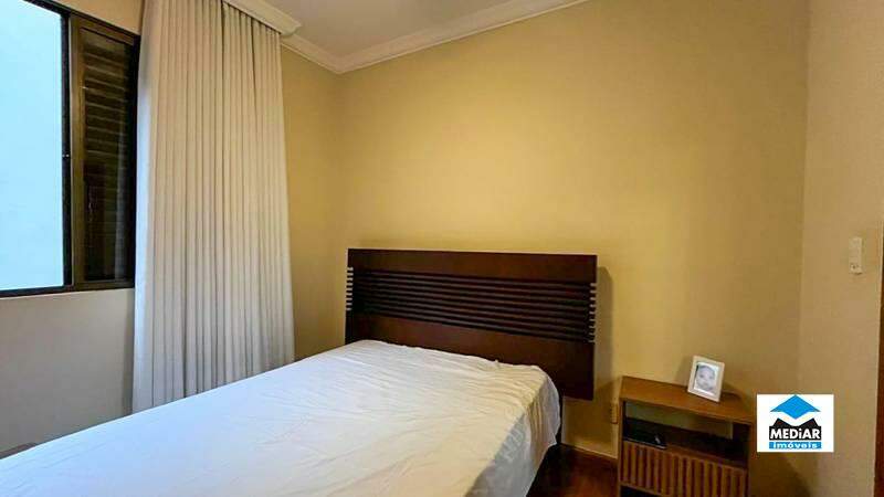 Prédio Inteiro à venda com 3 quartos, 76m² - Foto 8