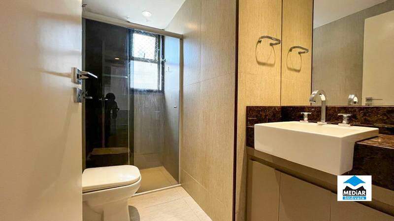 Apartamento à venda com 3 quartos, 170m² - Foto 19