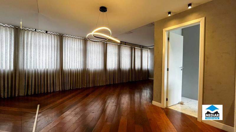 Apartamento à venda com 3 quartos, 170m² - Foto 6