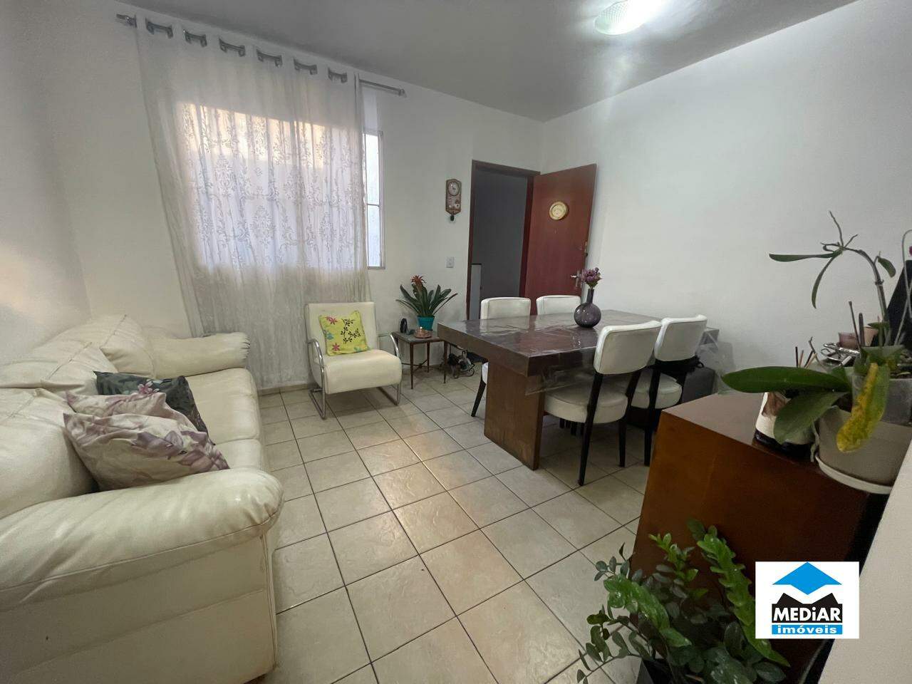 Apartamento à venda com 2 quartos, 55m² - Foto 1