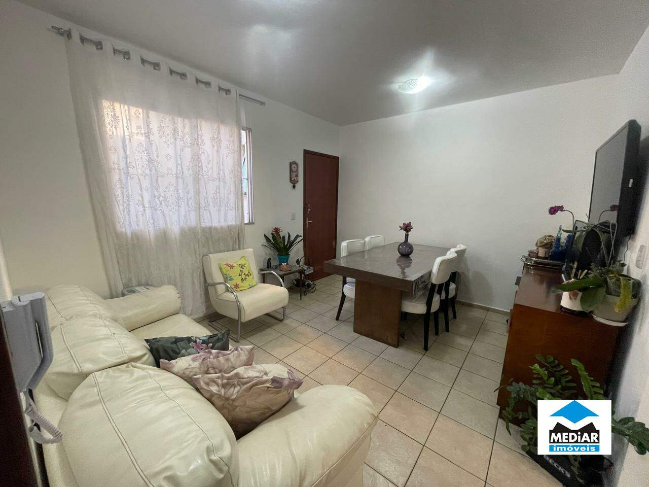 Apartamento à venda com 2 quartos, 55m² - Foto 2