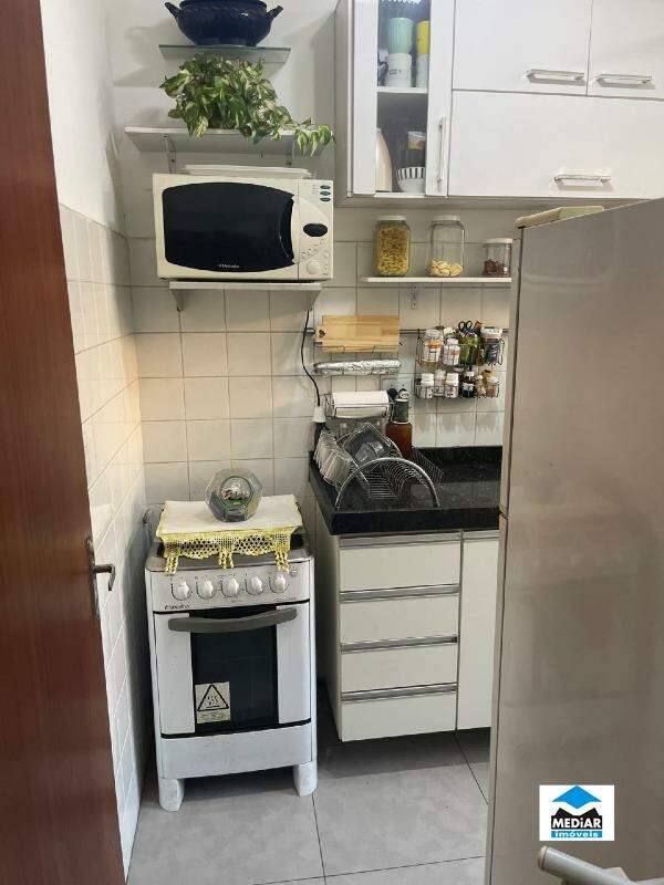 Apartamento à venda com 2 quartos, 55m² - Foto 19