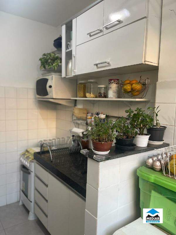 Apartamento à venda com 2 quartos, 55m² - Foto 17