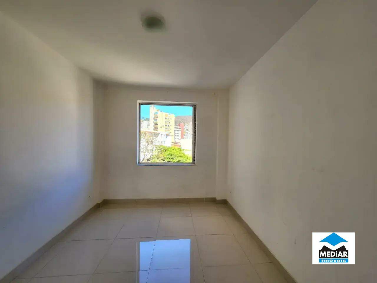 Apartamento à venda com 3 quartos, 62m² - Foto 5
