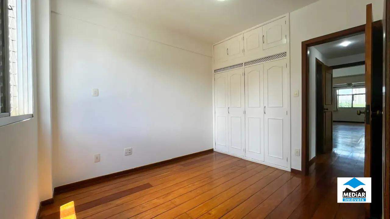 Apartamento à venda com 3 quartos, 93m² - Foto 8