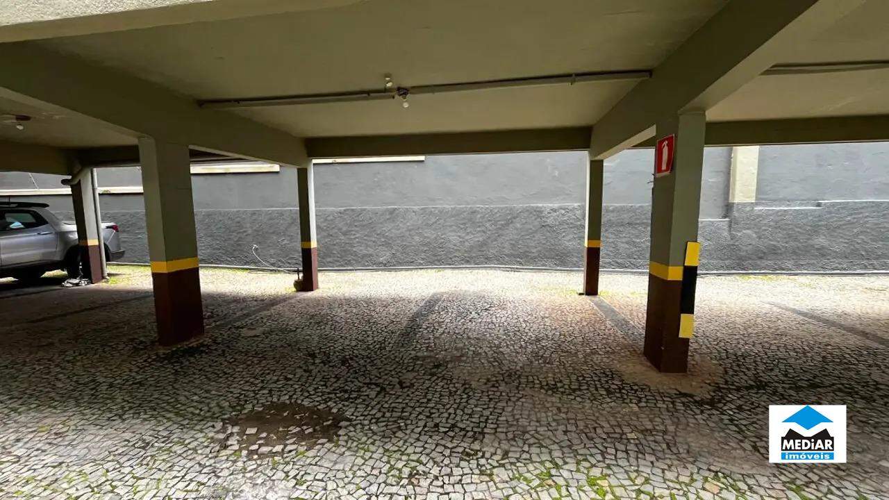 Apartamento à venda com 3 quartos, 93m² - Foto 17