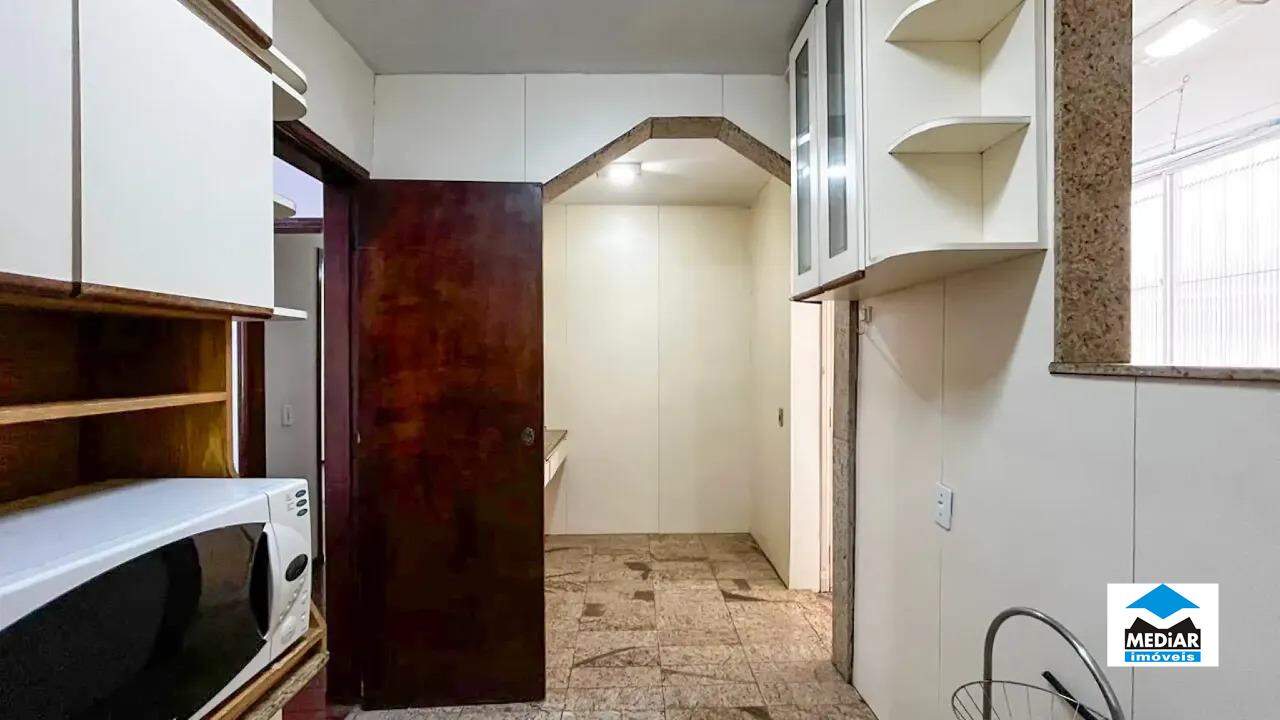Apartamento à venda com 3 quartos, 115m² - Foto 20