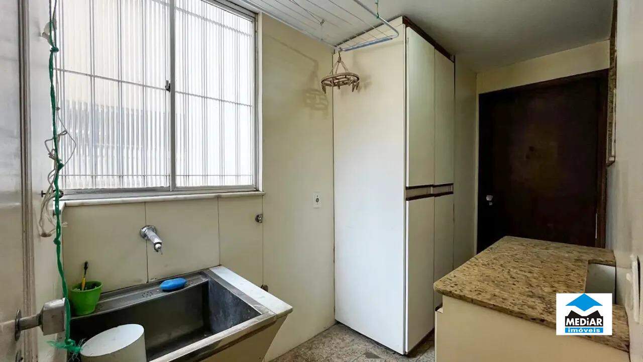 Apartamento à venda com 3 quartos, 115m² - Foto 21