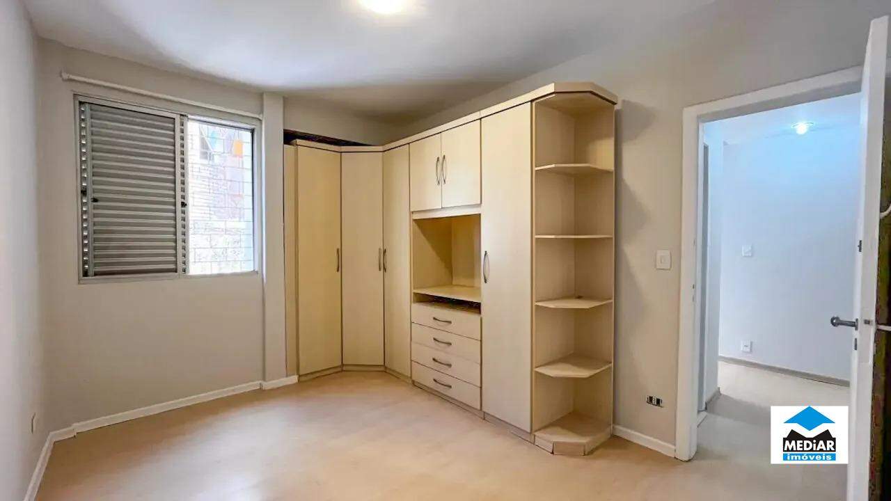 Apartamento à venda com 2 quartos, 90m² - Foto 11