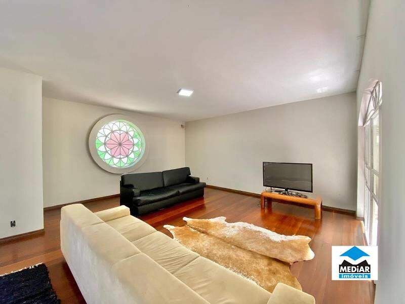 Casa à venda com 4 quartos, 312m² - Foto 25