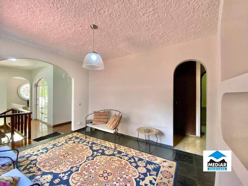 Casa à venda com 4 quartos, 312m² - Foto 9