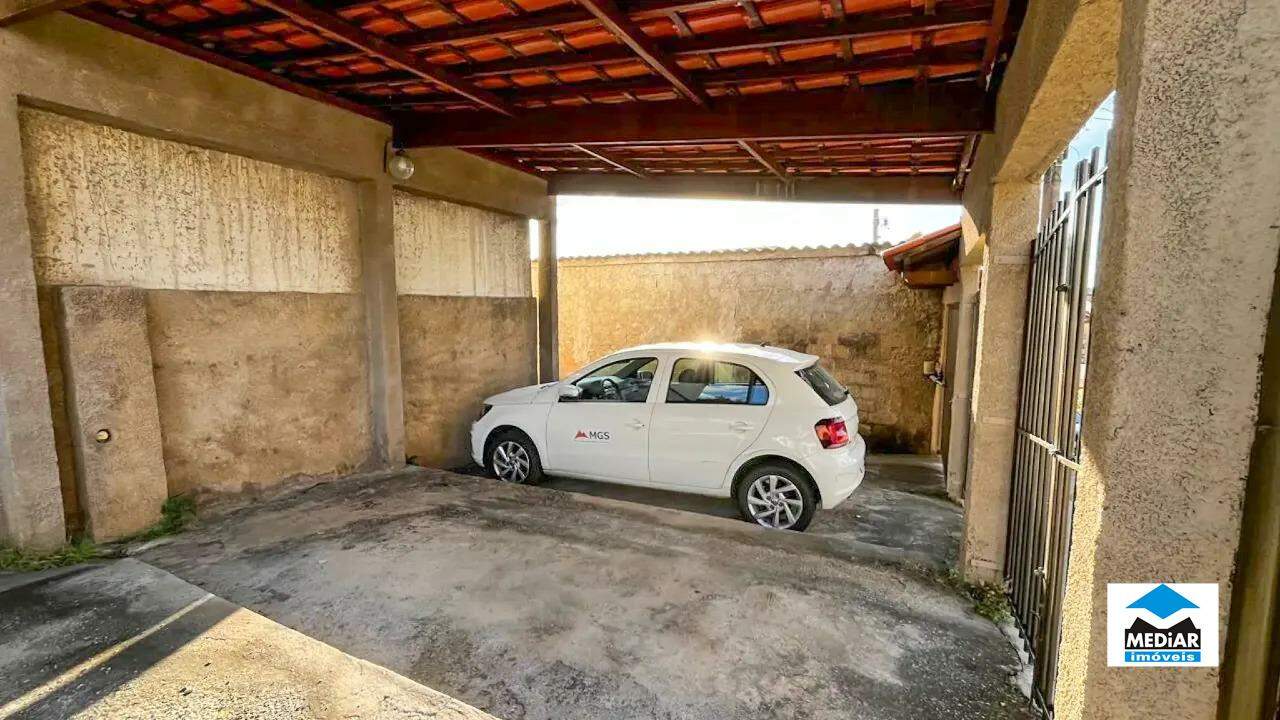 Apartamento à venda com 2 quartos, 60m² - Foto 17