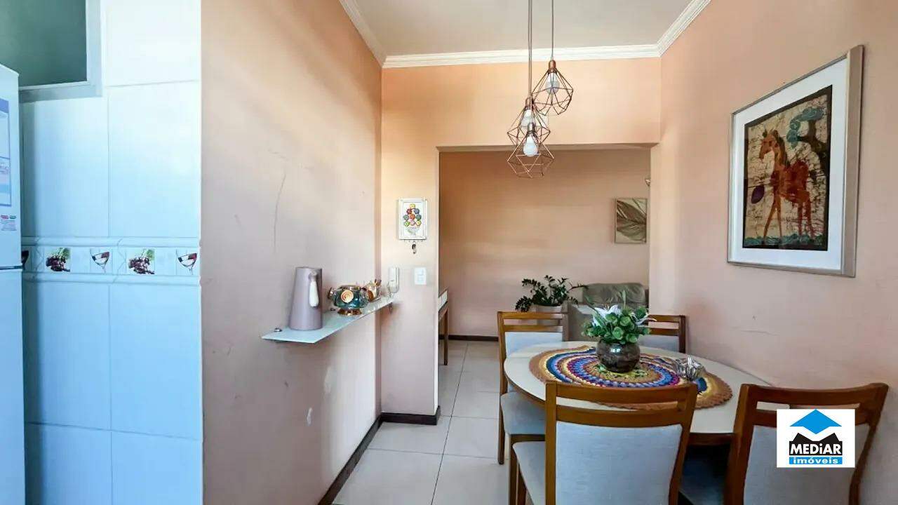 Apartamento à venda com 2 quartos, 60m² - Foto 15