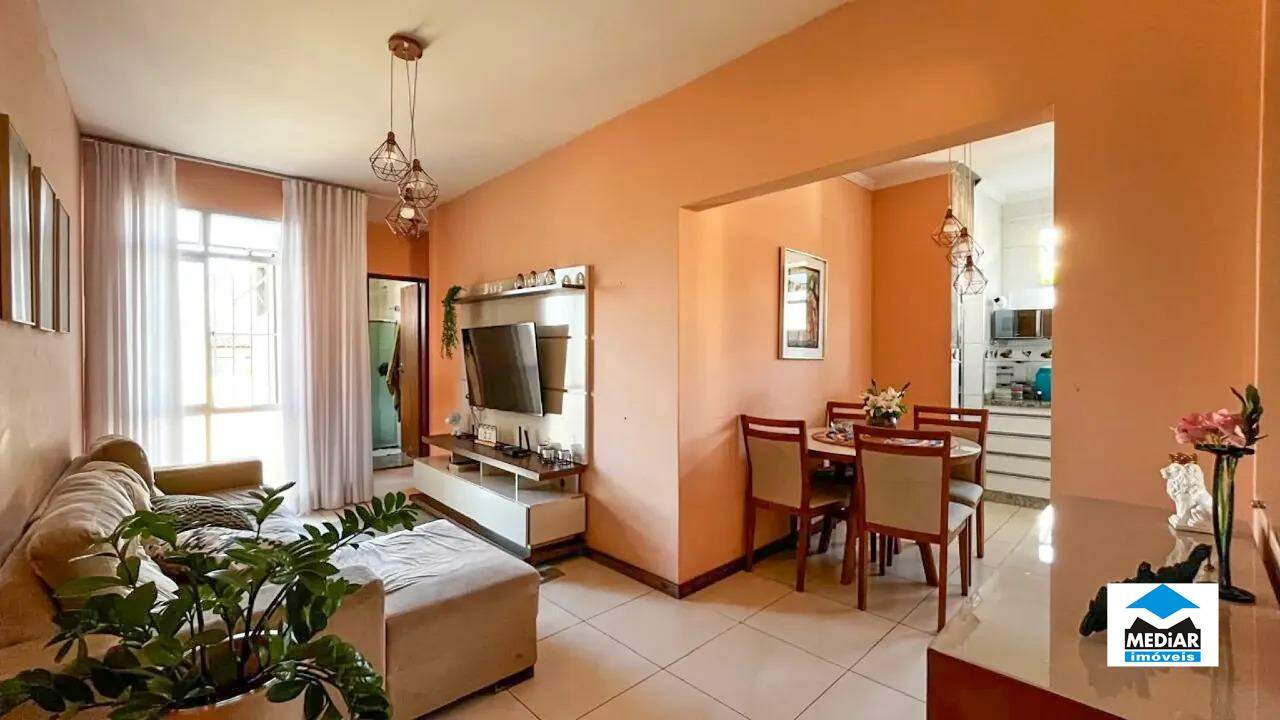 Apartamento à venda com 2 quartos, 60m² - Foto 4