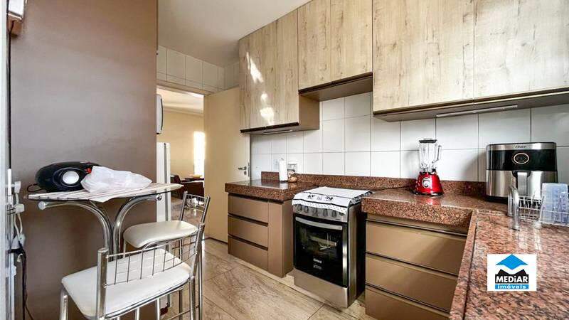 Cobertura à venda com 5 quartos, 240m² - Foto 12