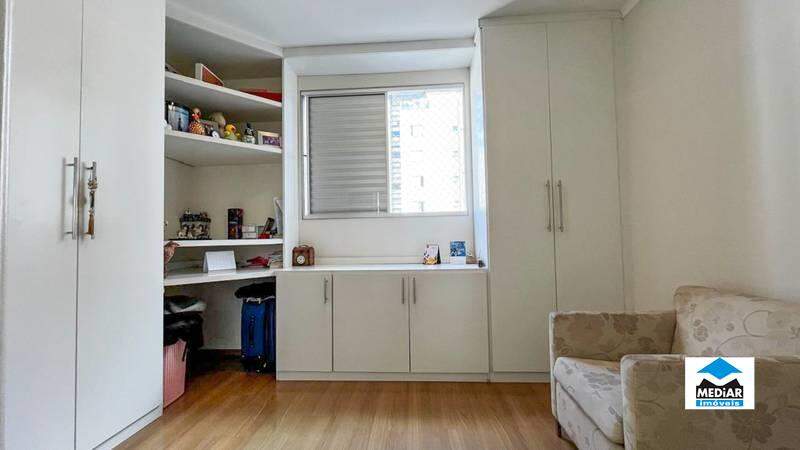 Cobertura à venda com 5 quartos, 240m² - Foto 16