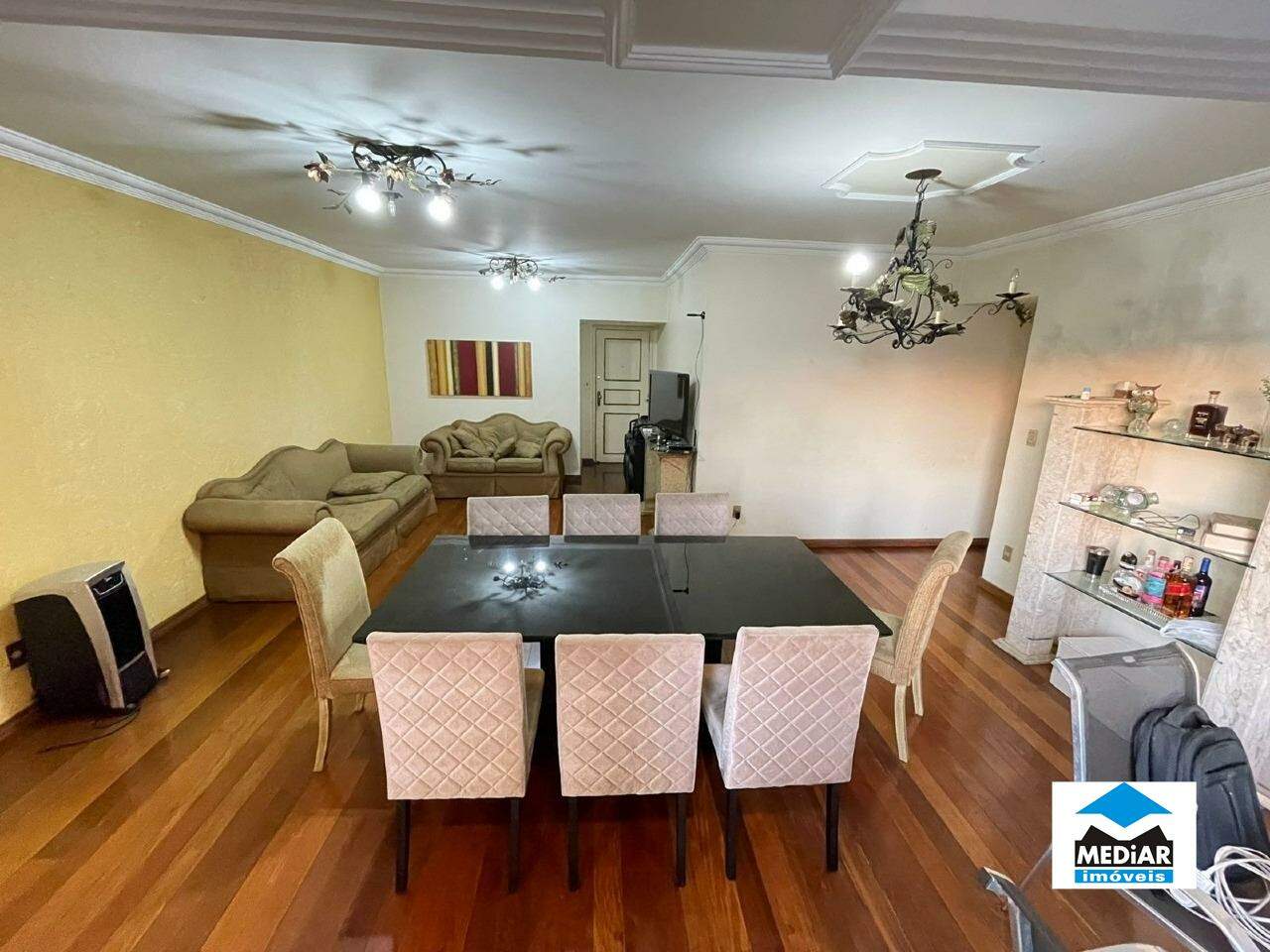 Apartamento à venda com 4 quartos, 148m² - Foto 3