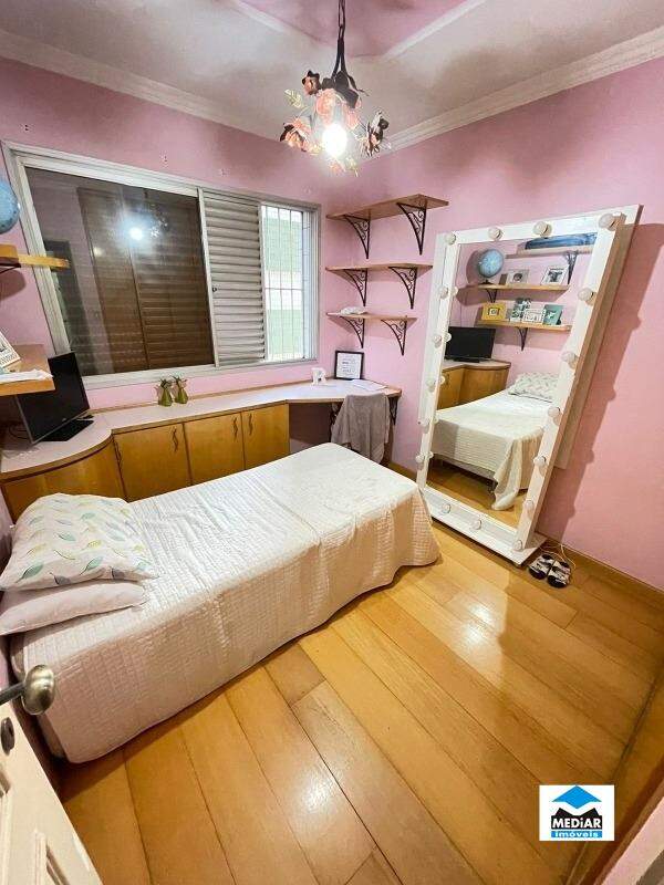Apartamento à venda com 4 quartos, 148m² - Foto 21