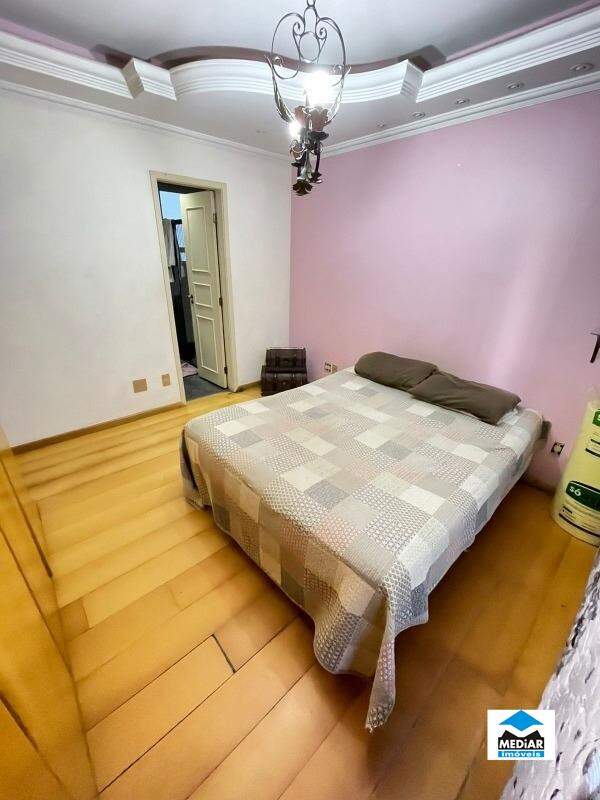 Apartamento à venda com 4 quartos, 148m² - Foto 13