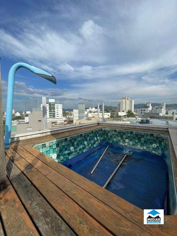 Cobertura à venda com 3 quartos, 205m² - Foto 7