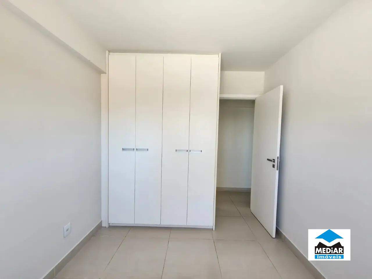 Apartamento à venda com 3 quartos, 74m² - Foto 9