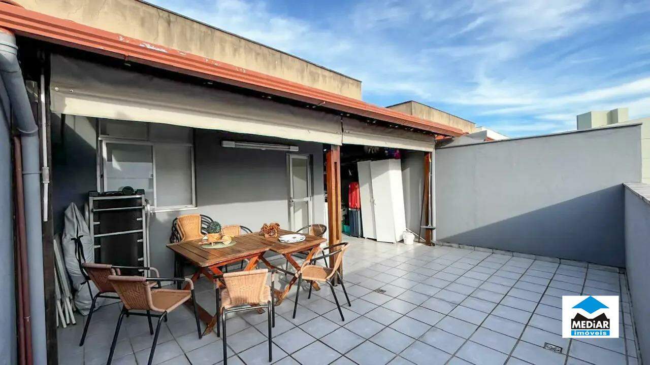 Cobertura à venda com 2 quartos, 120m² - Foto 21