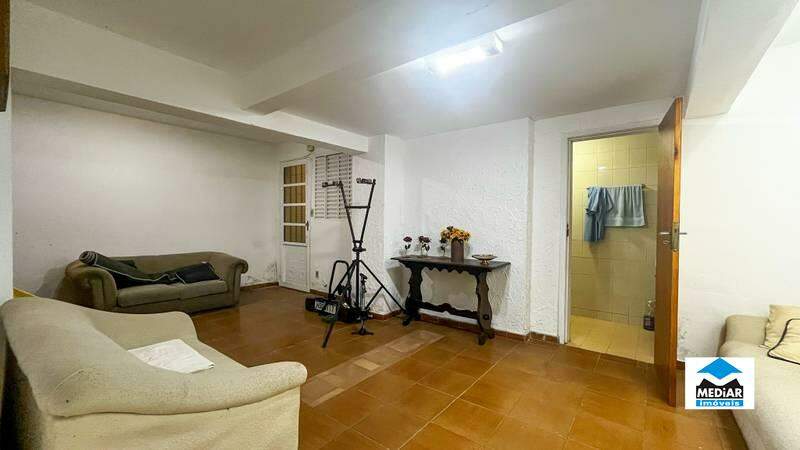 Casa à venda com 8 quartos, 500m² - Foto 18