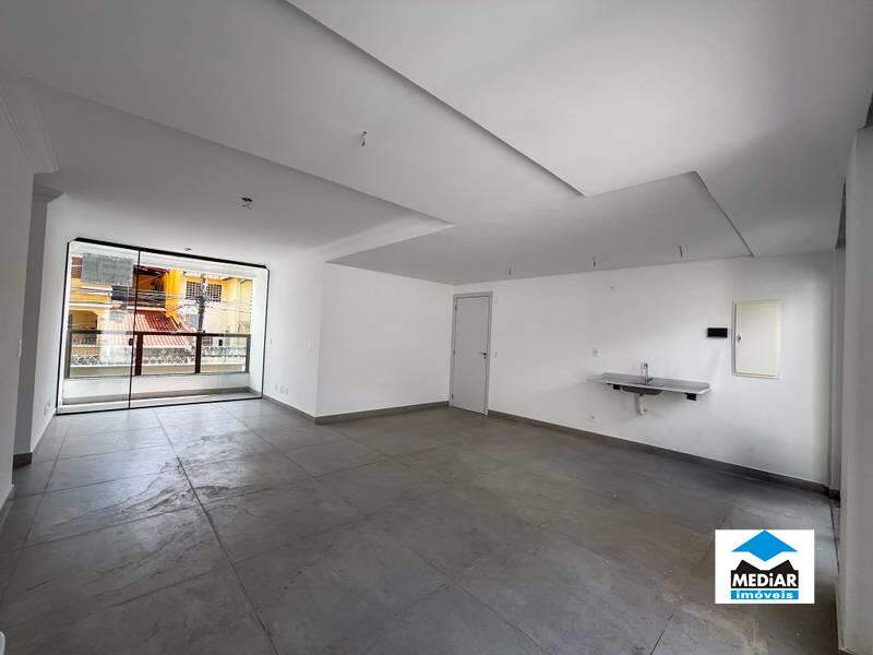 Apartamento à venda com 3 quartos, 88m² - Foto 2