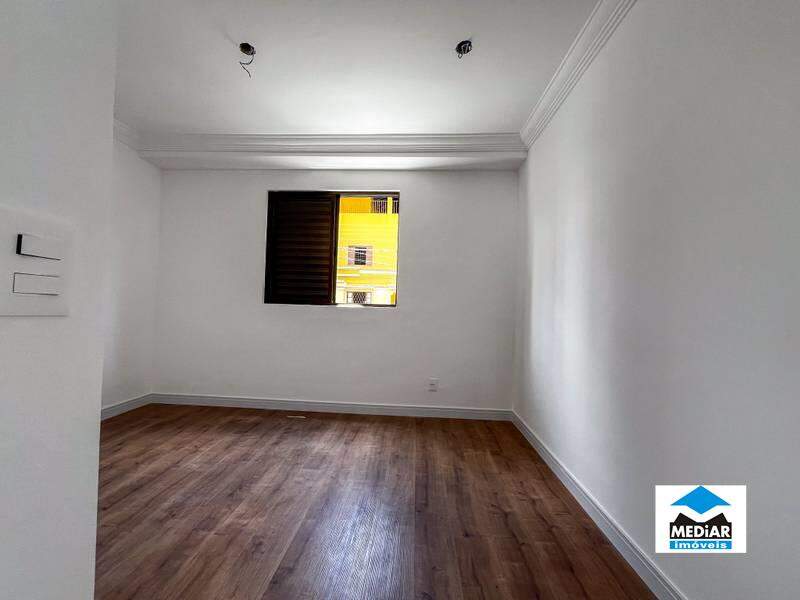Apartamento à venda com 3 quartos, 88m² - Foto 6