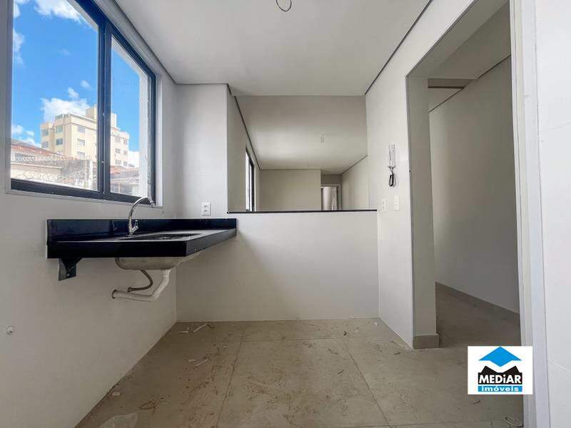 Apartamento à venda com 1 quarto, 40m² - Foto 4
