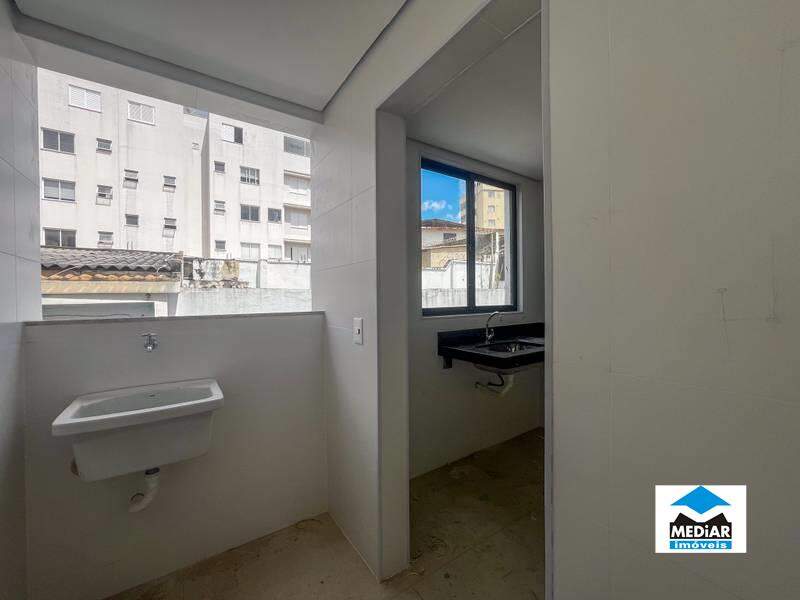 Apartamento à venda com 1 quarto, 40m² - Foto 7