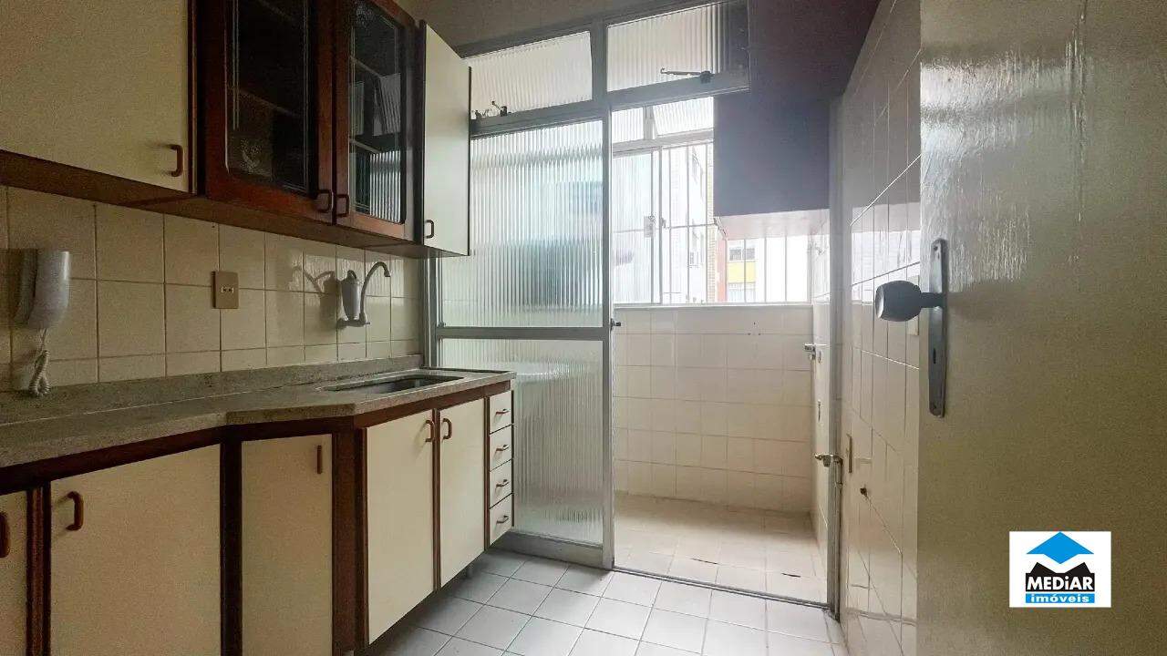 Apartamento à venda com 3 quartos, 80m² - Foto 18