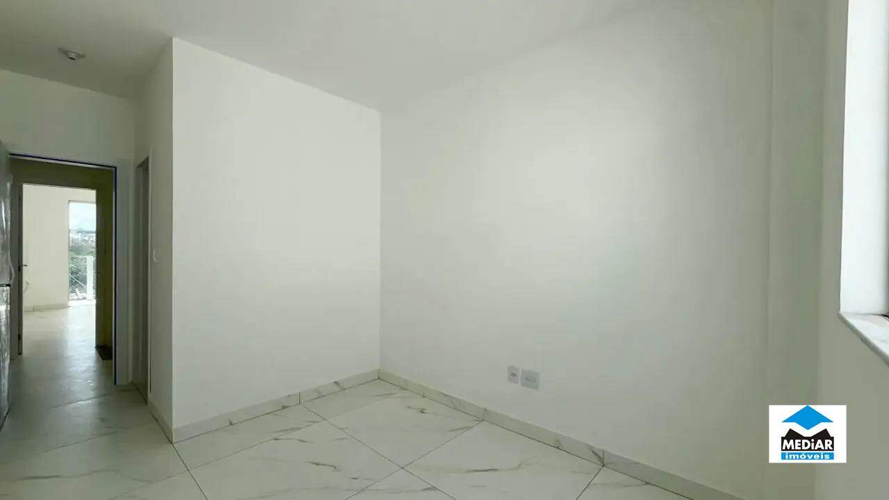 Casa à venda com 2 quartos, 80m² - Foto 13