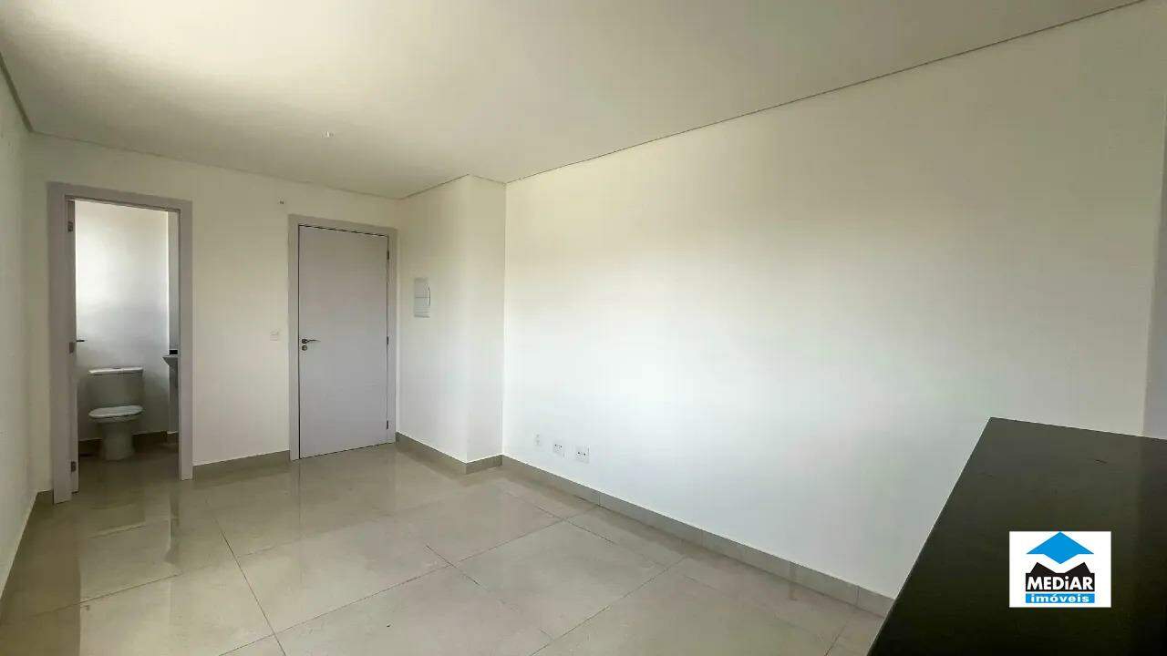 Apartamento à venda com 1 quarto, 41m² - Foto 3
