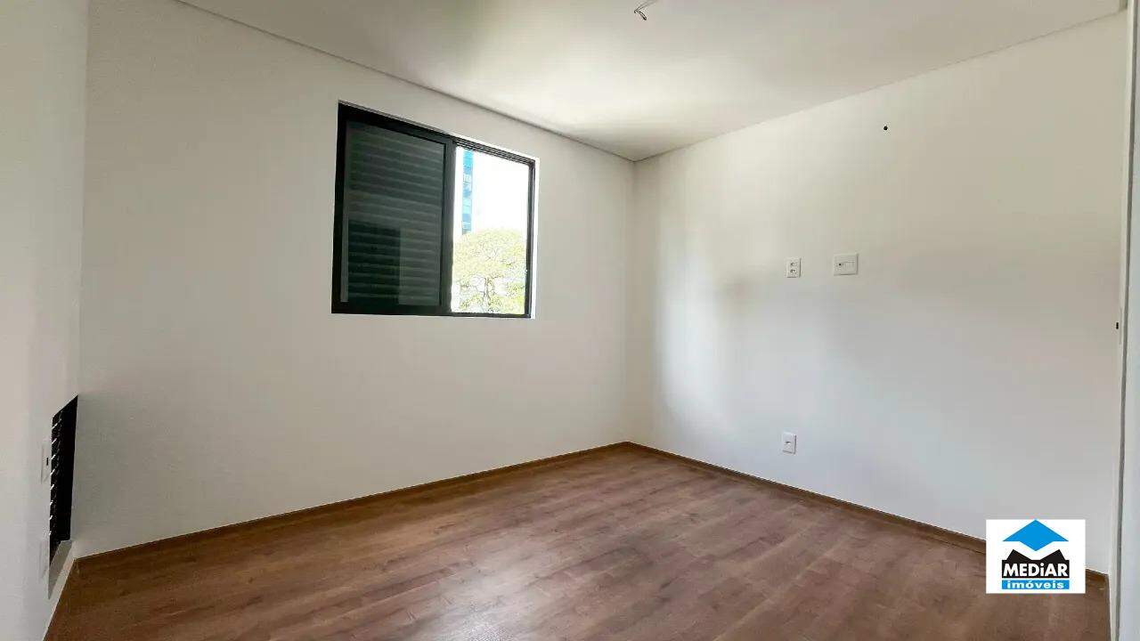 Apartamento à venda com 1 quarto, 41m² - Foto 8