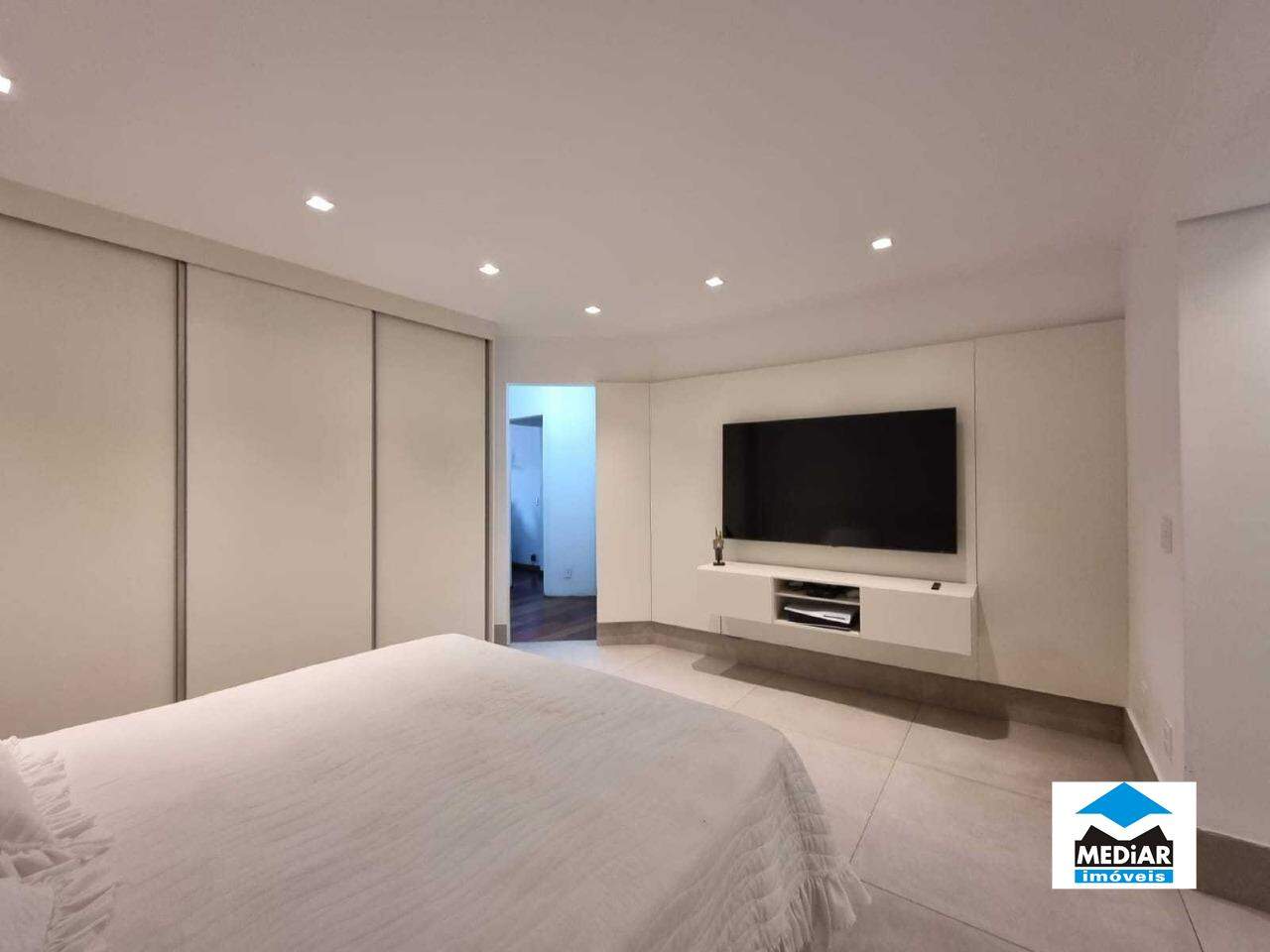 Cobertura à venda com 5 quartos, 377m² - Foto 8
