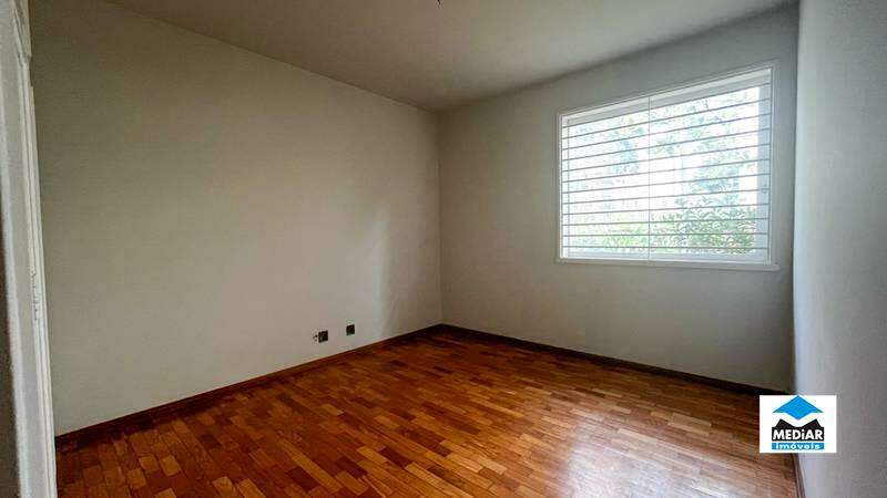 Casa à venda com 4 quartos, 510m² - Foto 13