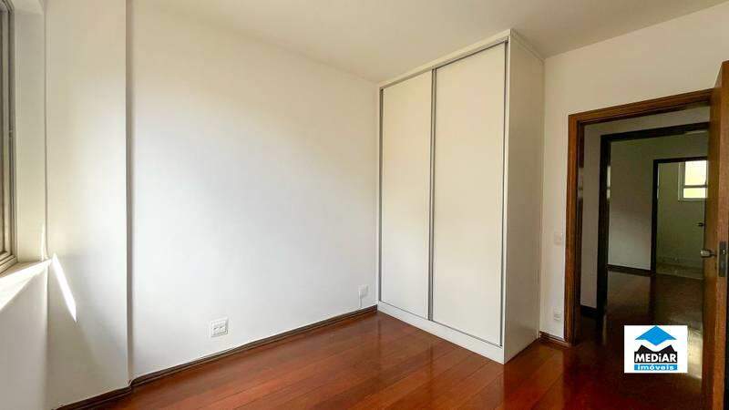 Apartamento à venda com 4 quartos, 118m² - Foto 11