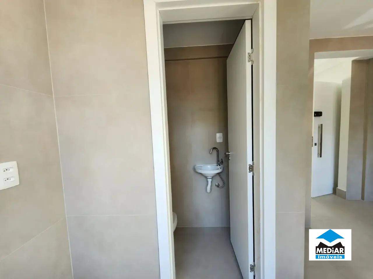 Apartamento à venda com 3 quartos, 85m² - Foto 3