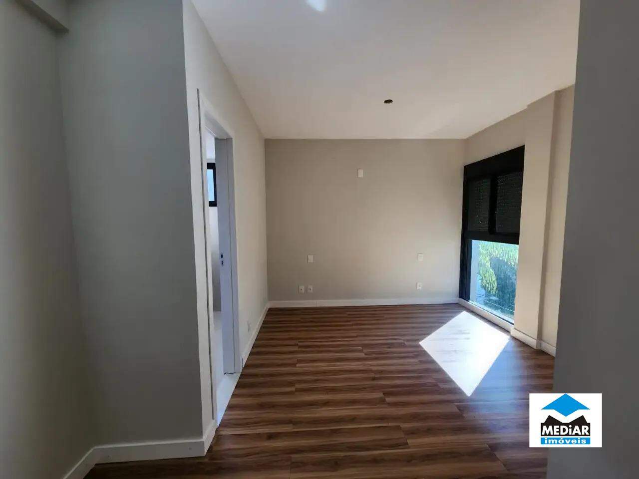Apartamento à venda com 3 quartos, 85m² - Foto 13