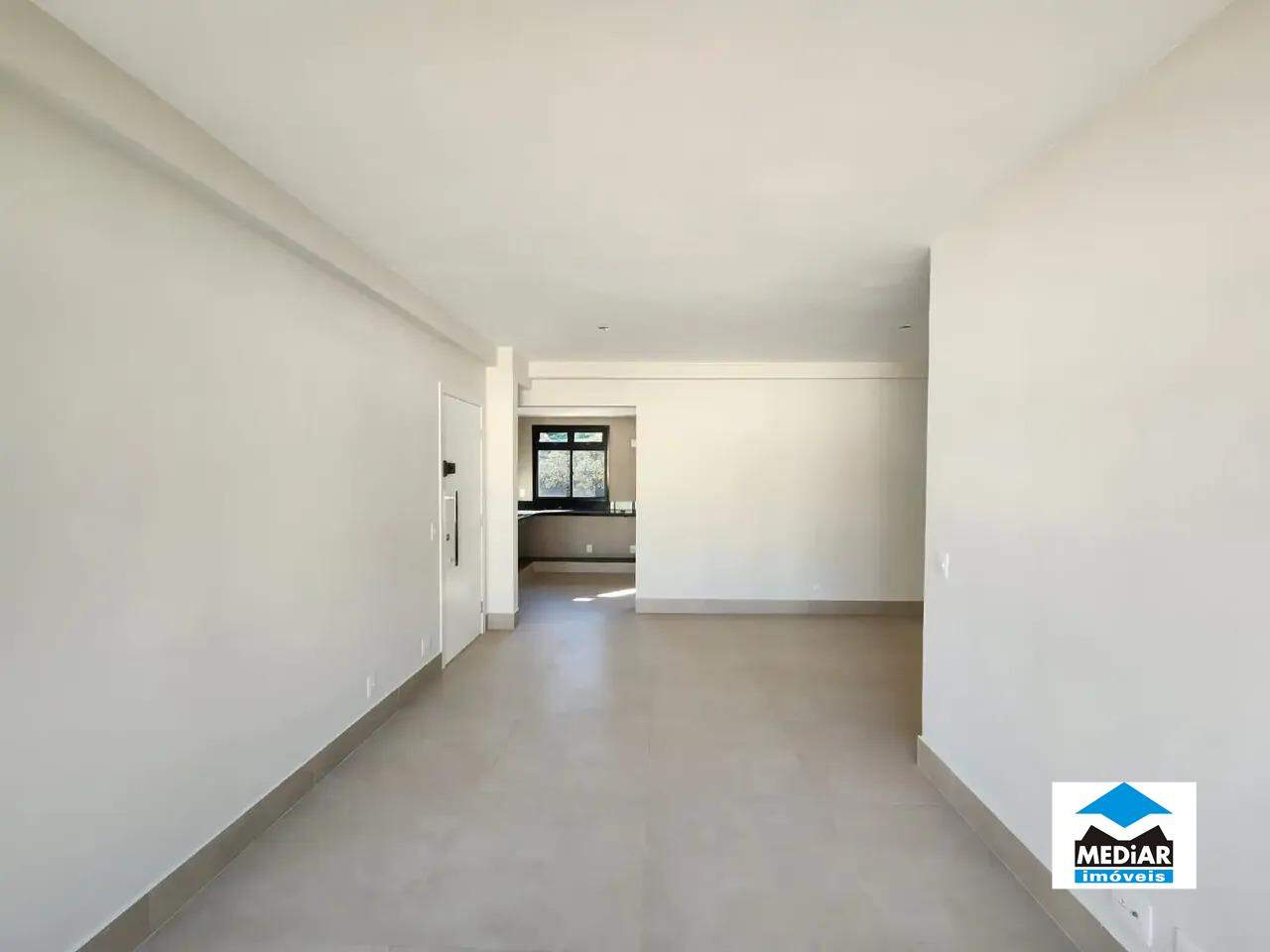 Apartamento à venda com 3 quartos, 85m² - Foto 5